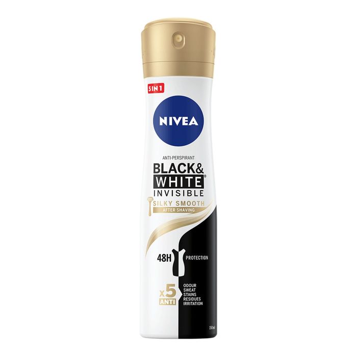Nivea Black & White Invisible Silky Smooth Antyperspirant w spray'u 150 ml main product photo