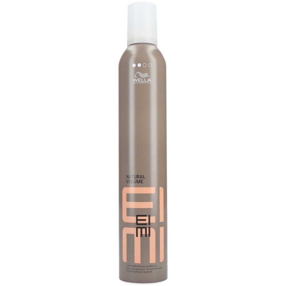 Wella EIMI Natural Volume pianka do włosów 500 ml