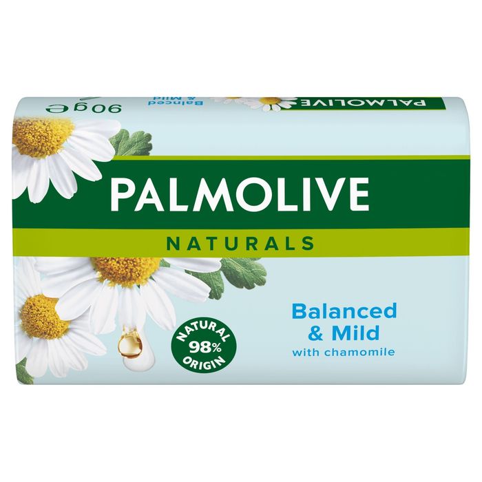 Palmolive Naturals Balanced & Mild Rumianek z Witaminą E Mydło w kostce 90 g main product photo
