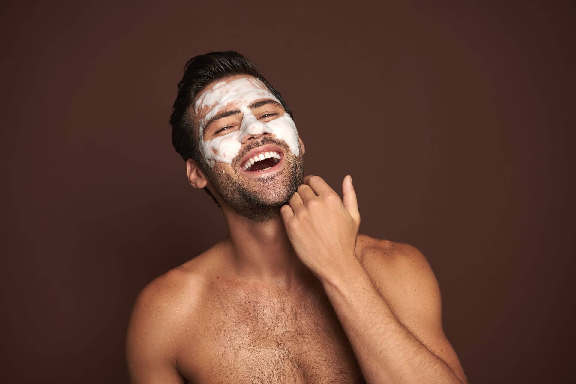 Męska pielęgnacja twarzy - porady dla początkujących title
